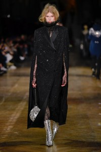 Alexander McQueen Fall 2025 Ready-to-Wear Collection at Paris Fashion Week