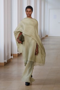 Christian Wijnants Fall 2025 Ready-To-Wear Collection at Paris Fashion Week