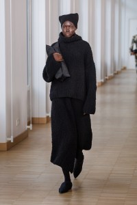 Christian Wijnants Fall 2025 Ready-To-Wear Collection at Paris Fashion Week