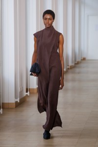 Christian Wijnants Fall 2025 Ready-To-Wear Collection at Paris Fashion Week