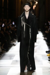Dries Van Noten Fall 2025 Ready-to-Wear Collection at Paris FAshion Week