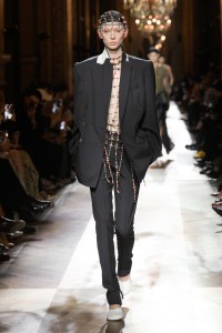 Dries Van Noten Fall 2025 Ready-to-Wear Collection at Paris FAshion Week