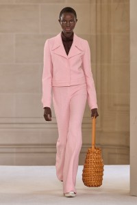 Giambattista Valli 2025 Fall Ready-To-Wear Collection at Paris Fashion Week