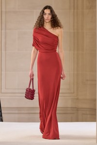 Giambattista Valli 2025 Fall Ready-To-Wear Collection at Paris Fashion Week
