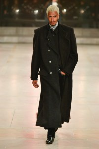 Isabel Marant Fall 2025 Ready-To-Wear Collection at Paris Fashion Week