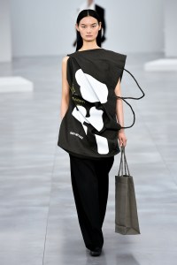 Issey Miyake Fall 2025 Ready-To-Wear Collection at Paris Fashion Week