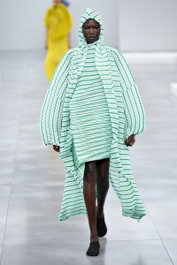 Issey Miyake Fall 2025 Ready-To-Wear Collection at Paris Fashion Week