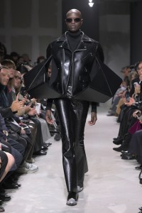 Junya Watanabe Fall 2025 Ready-To-Wear Collection at Paris Fashion Week