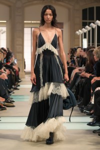 Louis Vuitton Fall 2025 Ready-to-Wear Collection at Paris Fashion Week