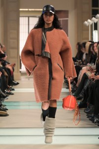 Louis Vuitton Fall 2025 Ready-to-Wear Collection at Paris Fashion Week