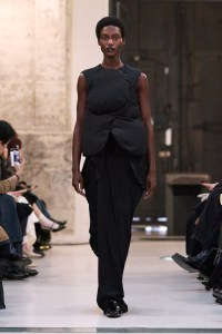 Mame Kurogouchi Fall 2025 Ready-To-Wear Collection at Paris Fashion Week