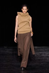 Mossi Fall 2025 Ready-To-Wear Collection at Paris Fashion Week