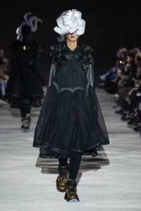 Noir Kei Ninomiya Fall 2025 Ready-to-Wear Collection at Paris Fashion Week