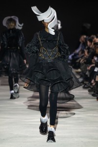 Noir Kei Ninomiya Fall 2025 Ready-to-Wear Collection at Paris Fashion Week
