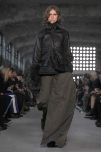 Sacai Fall Ready-To-Wear Collection at Paris Fashion Weed