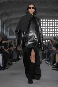 Sacai Fall Ready-To-Wear Collection at Paris Fashion Weed