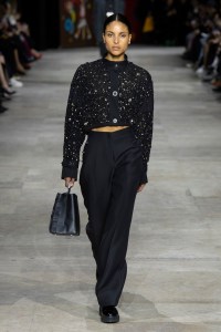 Shiatzy Chen Fall 2025 Ready-to-Wear Collection at Paris Fashion Week