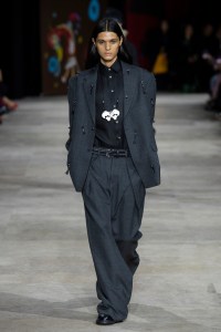 Shiatzy Chen Fall 2025 Ready-to-Wear Collection at Paris Fashion Week