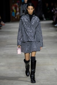 Shiatzy Chen Fall 2025 Ready-to-Wear Collection at Paris Fashion Week