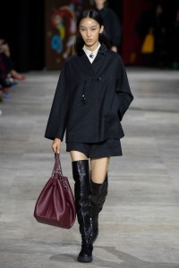 Shiatzy Chen Fall 2025 Ready-to-Wear Collection at Paris Fashion Week