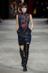 Shiatzy Chen Fall 2025 Ready-to-Wear Collection at Paris Fashion Week