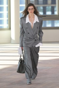 Stella McCartney Fall 2025 Ready-To-Wear Collection at Paris Fashion Week