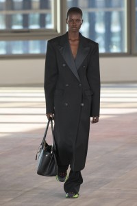 Stella McCartney Fall 2025 Ready-To-Wear Collection at Paris Fashion Week