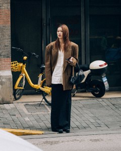 Street Style at Shanghai Fashion Week 2025