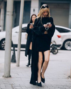 Street Style at Shanghai Fashion Week 2025