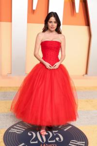 Molly Gordon at the 2025 Vanity Fair Oscar Party Hosted By Radhika Jones held at Wallis Annenberg Center for the Performing Arts on March 02, 2025 in Beverly Hills, California.