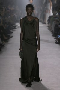 Victoria Beckham Fall 2025 Ready-to-Wear Collection at Paris Fashion Week
