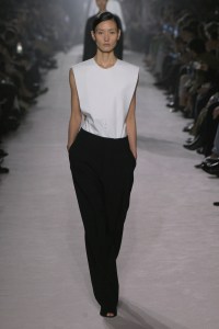 Victoria Beckham Fall 2025 Ready-to-Wear Collection at Paris Fashion Week
