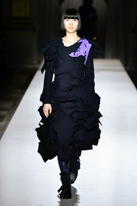Yohji Yamamoto 2025 Fall Ready-To-Wear Collection at Paris Fashion Week