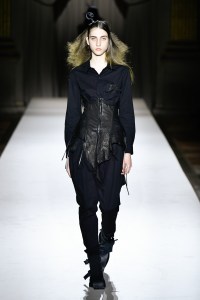 Yohji Yamamoto 2025 Fall Ready-To-Wear Collection at Paris Fashion Week