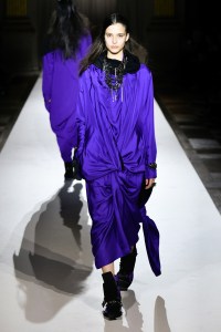 Yohji Yamamoto 2025 Fall Ready-To-Wear Collection at Paris Fashion Week