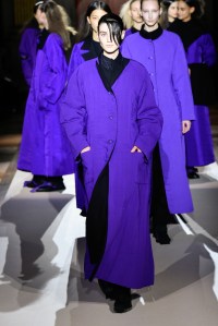 Yohji Yamamoto 2025 Fall Ready-To-Wear Collection at Paris Fashion Week
