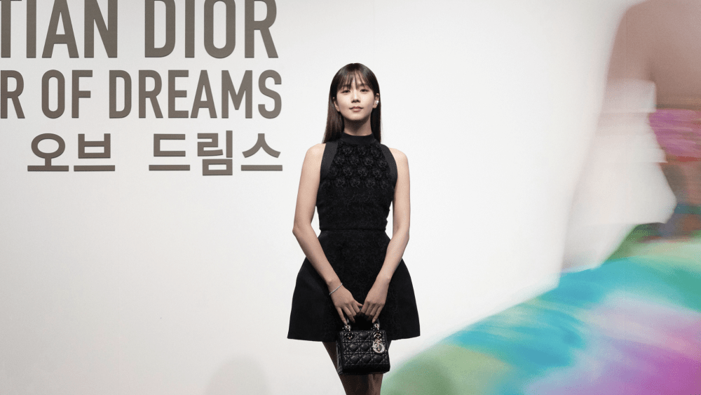 Jisoo of Blackpink at Dior's "Designer of Dreams" exhibition opening in Seoul.