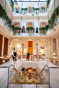 A New Louis Vuitton Store in Milan