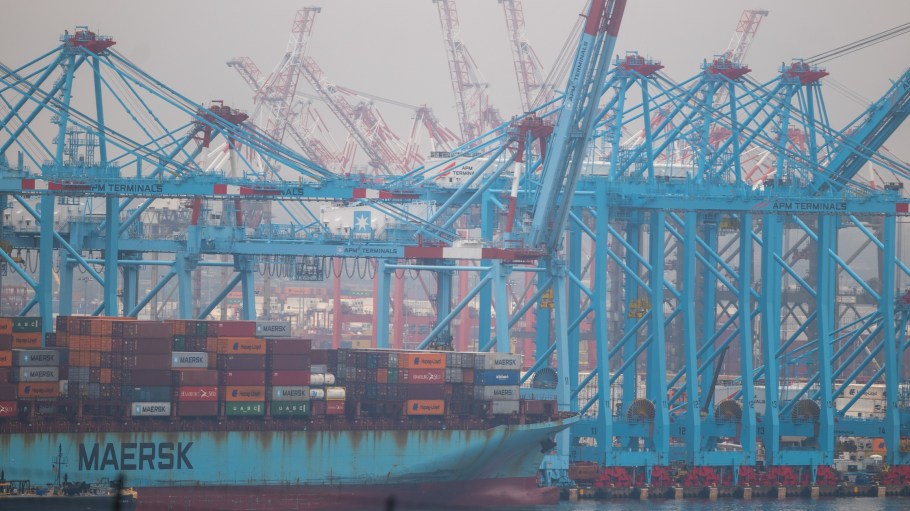 Drewry expects global container shipping volume to fall 1 percent in 2025, only the third time the advisory has projected a decline in its history.