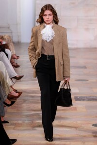 Ralph Lauren Spring 2025 Ready-to-Wear Collection