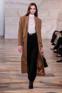 Ralph Lauren Spring 2025 Ready-to-Wear Collection