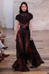 Ralph Lauren Spring 2025 Ready-to-Wear Collection