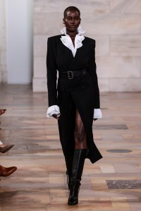 Ralph Lauren Spring 2025 Ready-to-Wear Collection