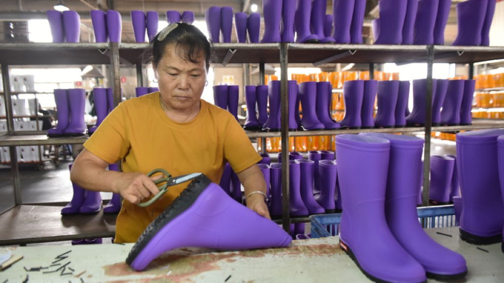 China shoe factory, rain boot production line in China