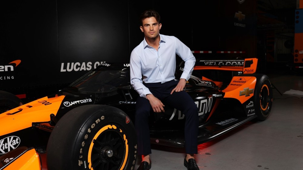 Arrow McLaren driver Pato O'Ward is the face of the Collars & Co. Apex Performance Dress Shirt.