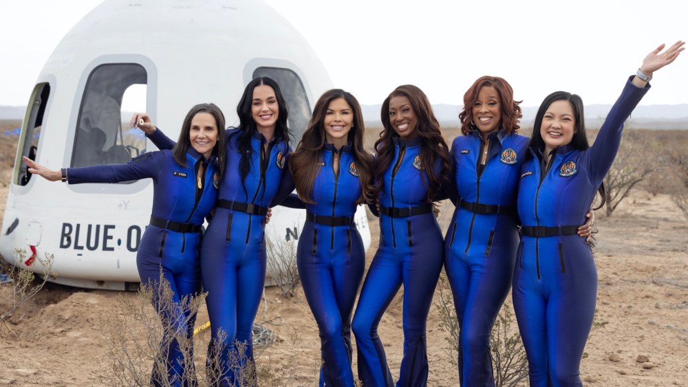 Kerianne Flynn, Katy Perry, Lauren Sanchez, Amanda Nguyễn, Gayle King and Aisha Bowe, blue origin spacesuit by monse