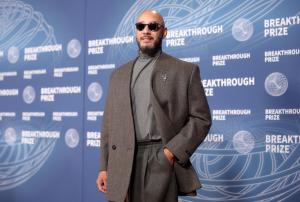 Swizz Beatz at The 11th Breakthrough Prize Ceremony held at Barker Hanger on April 05, 2025 in Santa Monica, California.