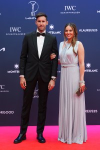 MADRID, SPAIN - APRIL 21: Rudy Fern√°ndez and Helen Lindes pose at the Laureus World Sports Awards Madrid 2025 at Galer√≠a de Cristal on April 21, 2025 in Madrid, Spain. (Photo by Angel Martinez/Getty Images for Laureus)