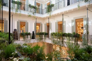 A New Louis Vuitton Store in Milan