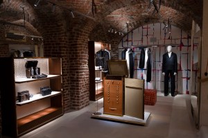 A New Louis Vuitton Store in Milan